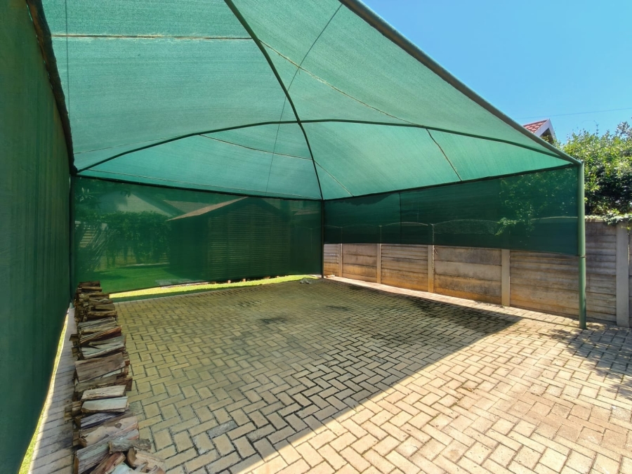 3 Bedroom Property for Sale in Potchefstroom North West